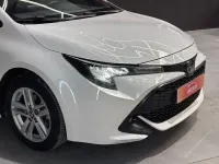 Usado Toyota Corolla Active 122 CV (89 kW) 2021 Blanco Berlina