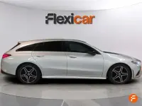 Usado Mercedes CLA180 Shooting Brake 116 CV (85 kW) 2021 Gris Familiar