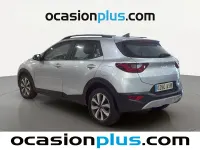 Usado Kia Stonic 101 CV (74 kW) 2024 Blanco SUV