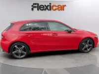 Usado Mercedes A180 116 CV (85 kW) 2019 Rojo Berlina