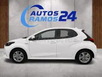 Usado Toyota Yaris 125 CV (91 kW) 2024 Blanco Utilitario