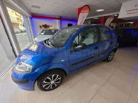 Usado Citroën C3 61 CV (44 kW) 2003 Azul Berlina