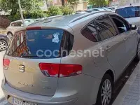 Usado Seat Altea XL Ecomotive 105 CV (77 kW) 2010 Beige Monovolumen
