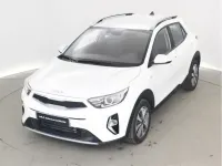 Usado Kia Stonic 100 CV (73 kW) 2025 Blanco SUV