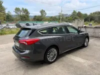 Usado Ford Focus ST-Line X 120 CV (88 kW) 2022 Gris / plata Berlina