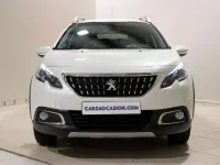 Usado Peugeot 2008 Allure 99 CV (72 kW) 2017 Blanco SUV