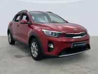 Usado Kia Stonic 84 CV (61 kW) 2017 Rojo SUV