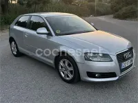 Usado Audi A3 Attraction 105 CV (77 kW) 2010 Gris / plata Utilitario