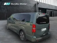 Nuevo Peugeot Traveller Business-Line 180 CV (132 kW) 2026 Verde Monovolumen