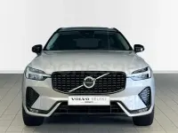 Usado Volvo XC60 Plus 250 CV (183 kW) 2025 Gris / plata SUV