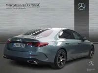 Usado Mercedes E220 197 CV (144 kW) 2025 Verde Berlina