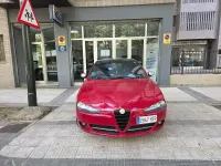 Usado Alfa Romeo 147 Distinctive 105 CV (77 kW) 2008 Rojo Utilitario