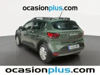 Usado Dacia Sandero Expression 91 CV (66 kW) 2024 Verde