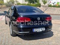 Usado VW Passat Highline 140 CV (102 kW) 2012 Negro Berlina