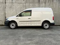 Usado VW Caddy Edition 102 CV (75 kW) 2020 Blanco Monovolumen