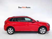 Usado Skoda Kamiq Active 90 CV (66 kW) 2020 Rojo SUV