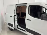 Usado Citroën e-Berlingo 102 CV (75 kW) 2022 Blanco Monovolumen