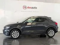 Usado VW T-Roc Advance 150 CV (110 kW) 2022 Gris / plata SUV