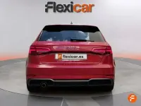 Usado Audi A3 S-Line 116 CV (85 kW) 2019 Rojo Berlina