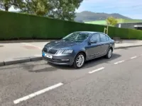 Usado Skoda Octavia 110 CV (80 kW) 2017 Gris Berlina