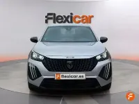 Usado Peugeot 2008 Active 100 CV (73 kW) 2023 Gris SUV
