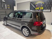 Usado VW Sharan Sport 140 CV (102 kW) 2015 Marrón Monovolumen
