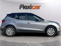 Usado Seat Arona Style 110 CV (80 kW) 2022 Gris SUV