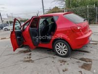 Begagnad Seat Ibiza Reference 90 HK (66 kW) 2016 Röd Sedan