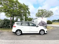 Usado Renault Grand Scénic III Business 110 CV (80 kW) 2013 Blanco Monovolumen