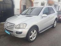 Usado Mercedes ML320 190 CV (139 kW) 2007 Gris SUV