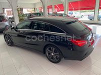 Usado Mercedes CLA200 Shooting Brake 136 CV (100 kW) 2017 Negro Familiar