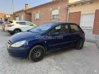 Usado Peugeot 307 110 CV (80 kW) 2003 Azul Berlina