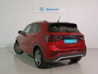 Usado VW T-Cross R-line 116 CV (85 kW) 2024 Rojo SUV