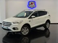 Usado Ford Kuga Trend 150 CV (110 kW) 2019 Blanco SUV