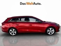 Usado Seat Leon FR 150 CV (110 kW) 2025 Rojo Familiar