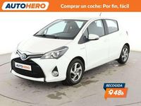 Usado Toyota Yaris Hybrid Active 99 CV (72 kW) 2015 Blanco Utilitario