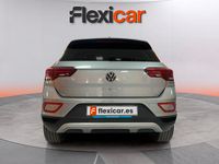 Usado VW T-Roc Life 150 CV (110 kW) 2023 Gris SUV