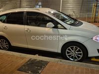 Usado Seat Altea XL Reference 125 CV (91 kW) 2010 Blanco Monovolumen