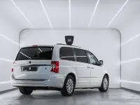 Usado Lancia Voyager Gold 163 CV (119 kW) 2012 Blanco Monovolumen
