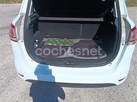 Usado Ford B-MAX Colourline 95 CV (69 kW) 2017 Blanco Monovolumen