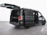 Usado Mercedes V300 Exclusive 239 CV (175 kW) 2023 Gris / plata Monovolumen