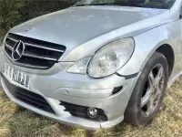 Usado Mercedes R320 224 CV (164 kW) 2008 Gris / plata Familiar