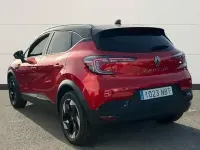 Usado Renault Captur Techno 100 CV (73 kW) 2025 Rojo SUV