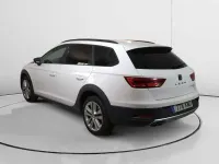 Usado Seat Leon 4Drive 150 CV (110 kW) 2018 Blanco SUV