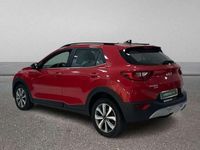 Usado Kia Stonic 101 CV (74 kW) 2024 Rojo SUV