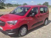 Usado Opel Combo Life Edition 131 CV (96 kW) 2021 Rojo Monovolumen