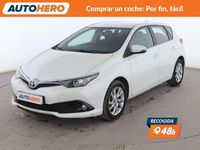 Usado Toyota Auris Active 116 CV (85 kW) 2016 Blanco Berlina