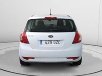 Usado Kia Ceed Style 90 CV (66 kW) 2010 Gris Utilitario