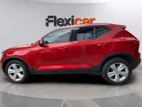 Usado Volvo XC40 129 CV (94 kW) 2023 Rojo SUV