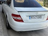Usado Mercedes C200 136 CV (100 kW) 2010 Blanco Familiar